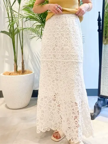 GRACE CONTINENTAL 古川温子 コーディネート画像