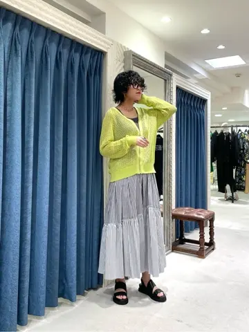 GRACE CONTINENTAL yoshi コーディネート画像