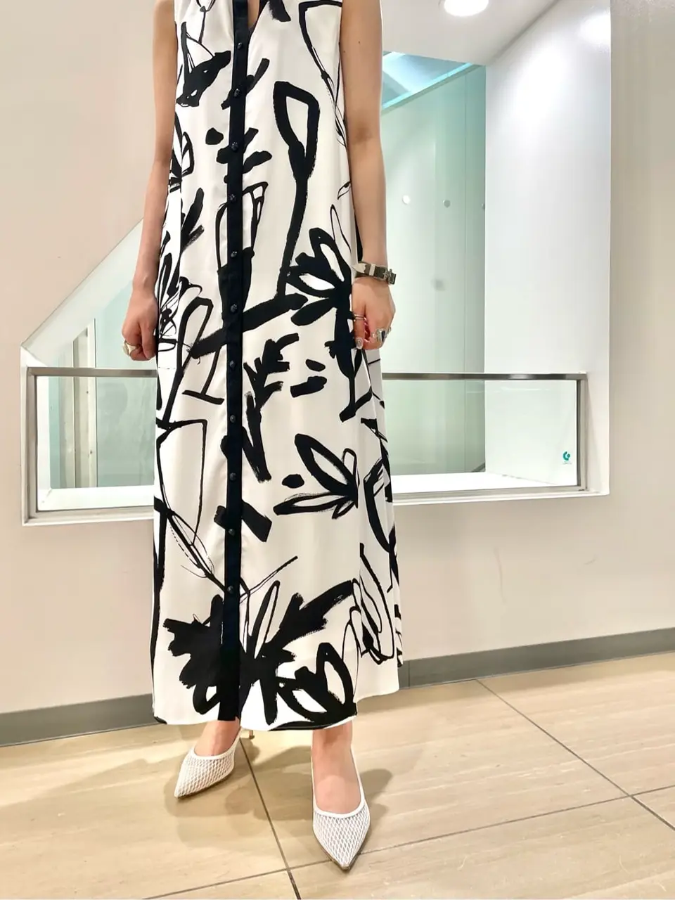 GRACE CONTINENTAL yoshi コーディネート画像