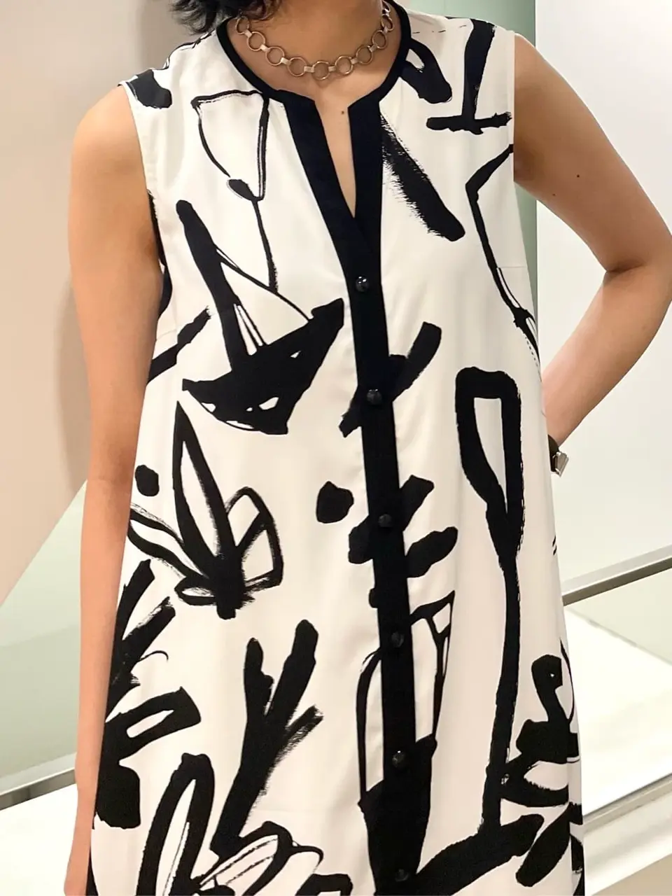 GRACE CONTINENTAL yoshi コーディネート画像