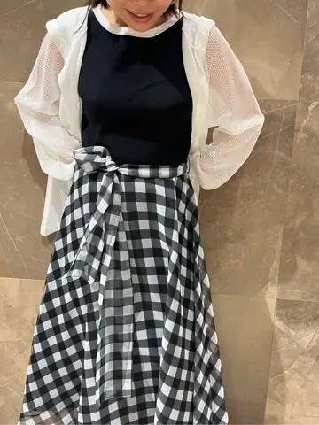 GRACE CONTINENTAL 穐山　香織 コーディネート画像