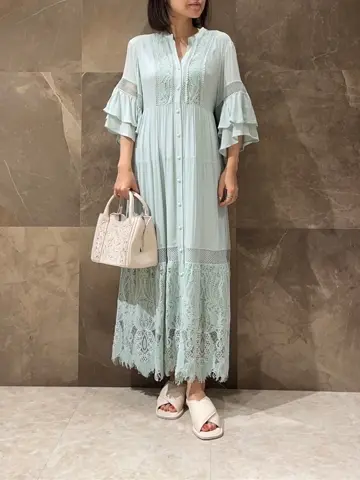 GRACE CONTINENTAL 穐山　香織 コーディネート画像