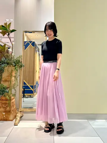 GRACE CONTINENTAL 尾田亜沙美 コーディネート画像