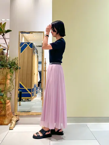 GRACE CONTINENTAL 尾田亜沙美 コーディネート画像