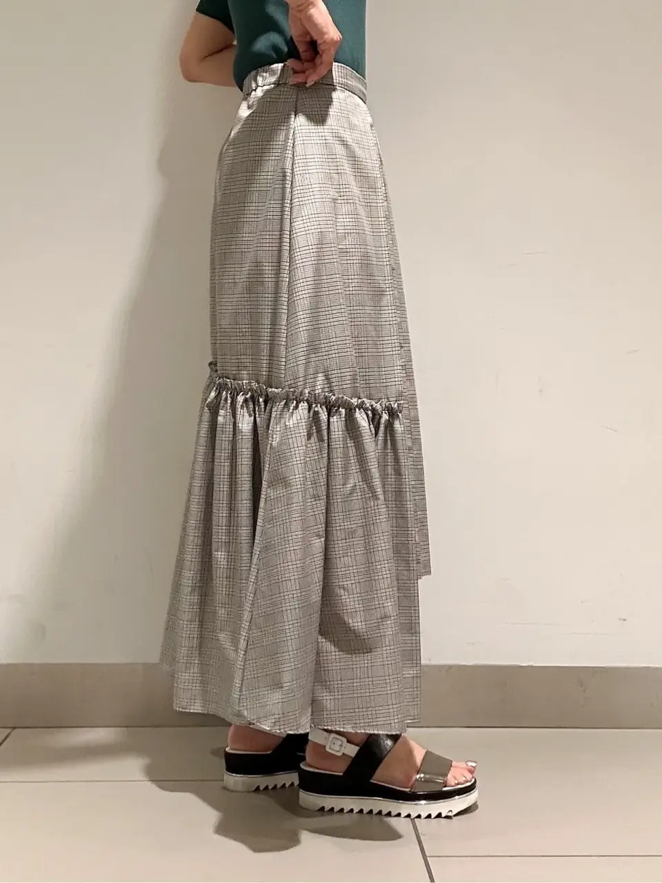 GRACE CONTINENTAL 尾田亜沙美 コーディネート画像