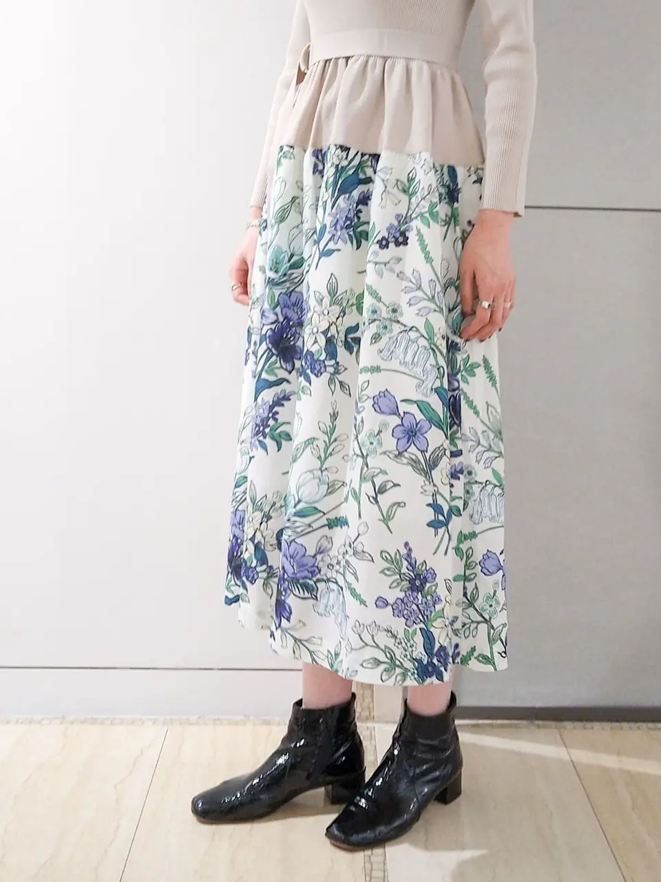 GRACE CONTINENTAL 今野　志保 コーディネート画像