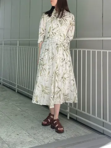 GRACE CONTINENTAL 伊藤　静華 コーディネート画像