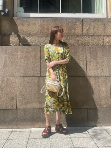 GRACE CONTINENTAL 伊藤　静華 コーディネート画像