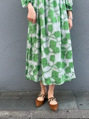 GRACE CONTINENTAL 伊藤　静華 コーディネート画像