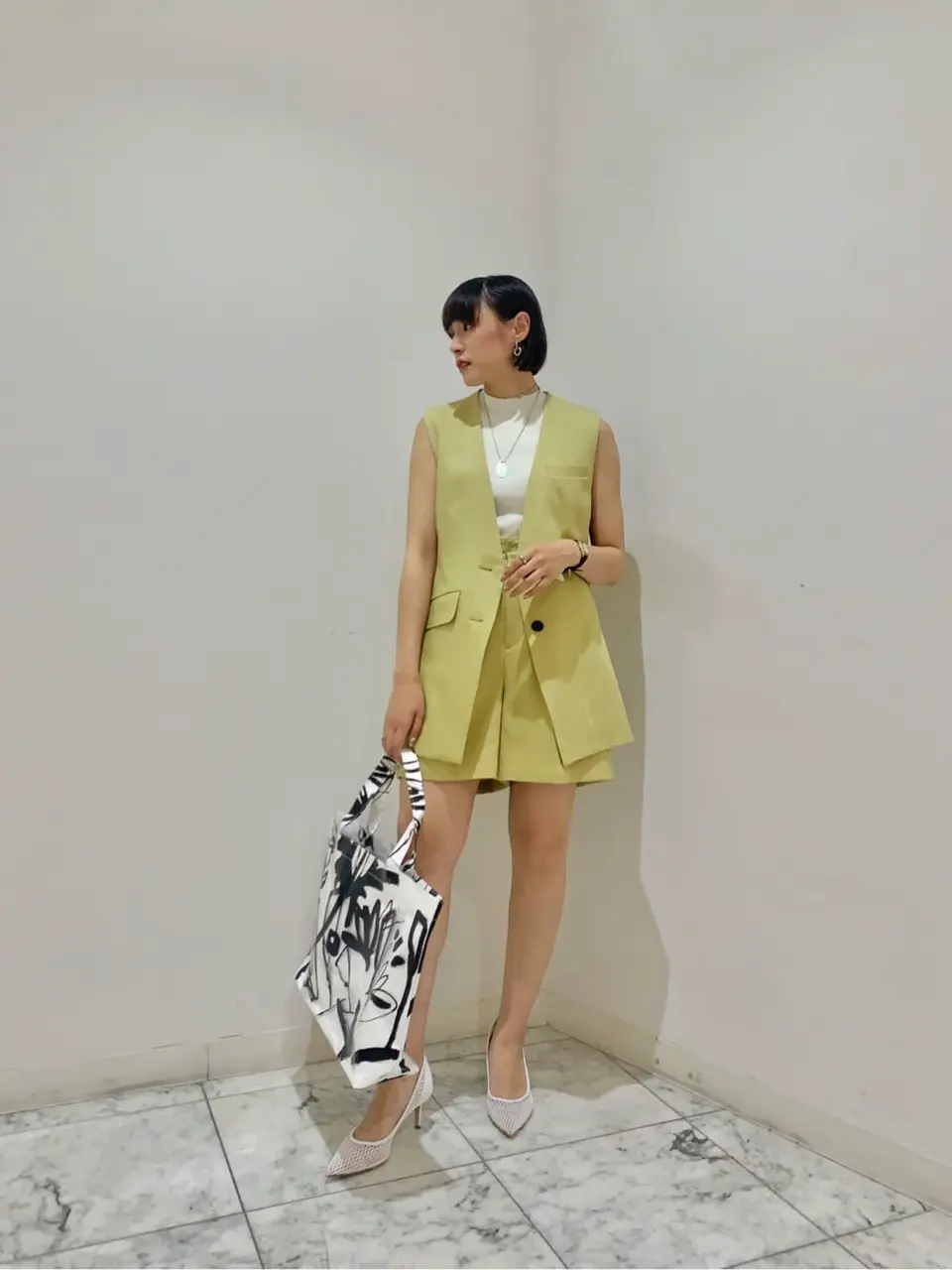 GRACE CONTINENTAL haruka iwasaki コーディネート画像