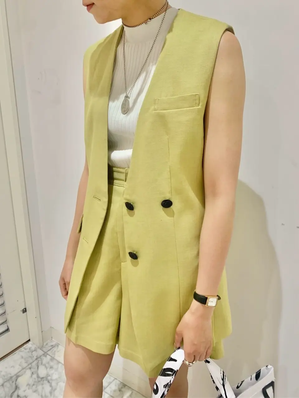 GRACE CONTINENTAL haruka iwasaki コーディネート画像