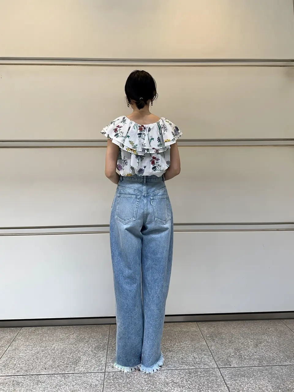 GRACE CONTINENTAL 尾田亜沙美 コーディネート画像