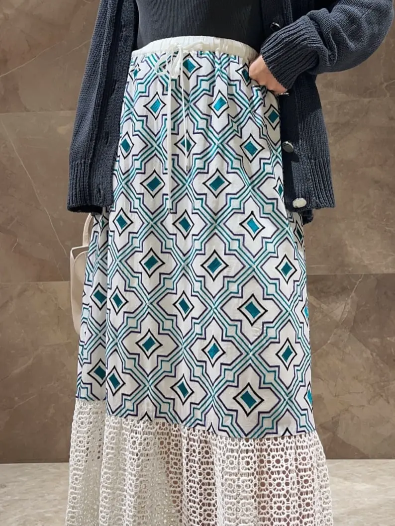 GRACE CONTINENTAL 穐山　香織 コーディネート画像