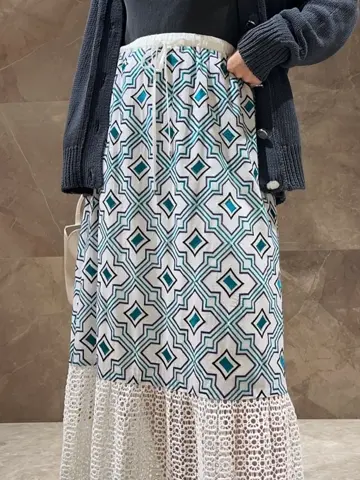 GRACE CONTINENTAL 穐山　香織 コーディネート画像