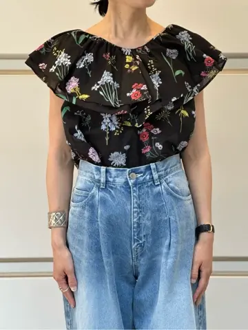 GRACE CONTINENTAL 尾田亜沙美 コーディネート画像