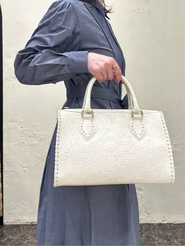 GRACE CONTINENTAL Kogane. コーディネート画像