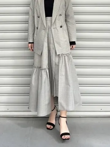 GRACE CONTINENTAL 古川温子 コーディネート画像