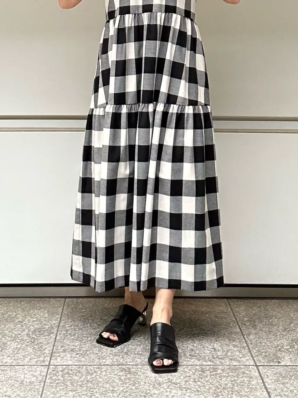 GRACE CONTINENTAL 尾田亜沙美 コーディネート画像