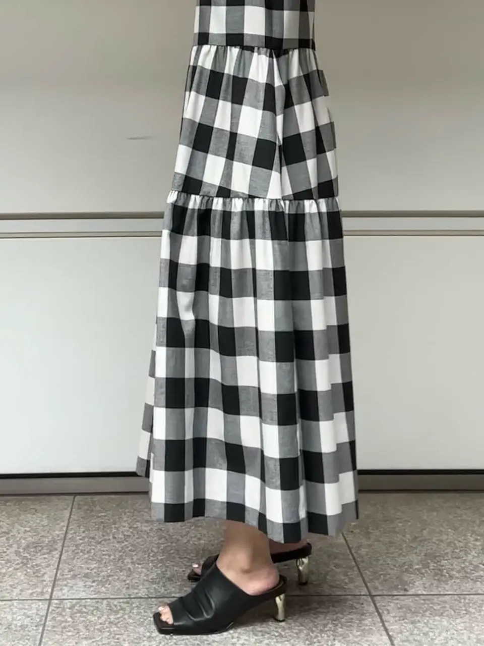 GRACE CONTINENTAL 尾田亜沙美 コーディネート画像