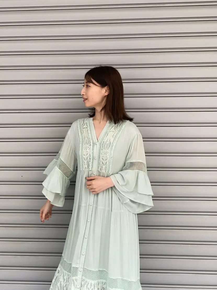 GRACE CONTINENTAL 青木育日 コーディネート画像