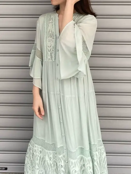 GRACE CONTINENTAL 青木育日 コーディネート画像