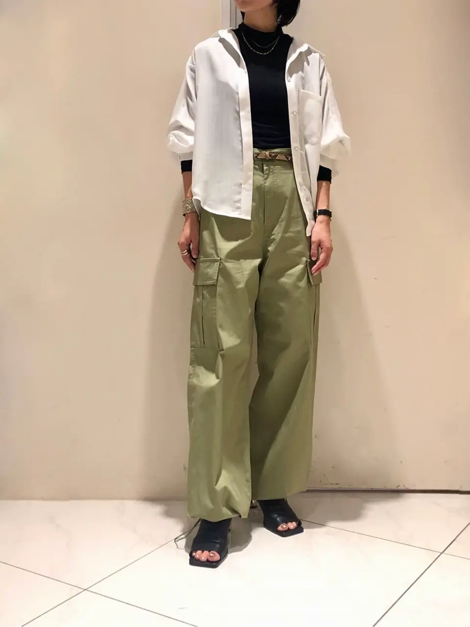 GRACE CONTINENTAL 尾田亜沙美 コーディネート画像