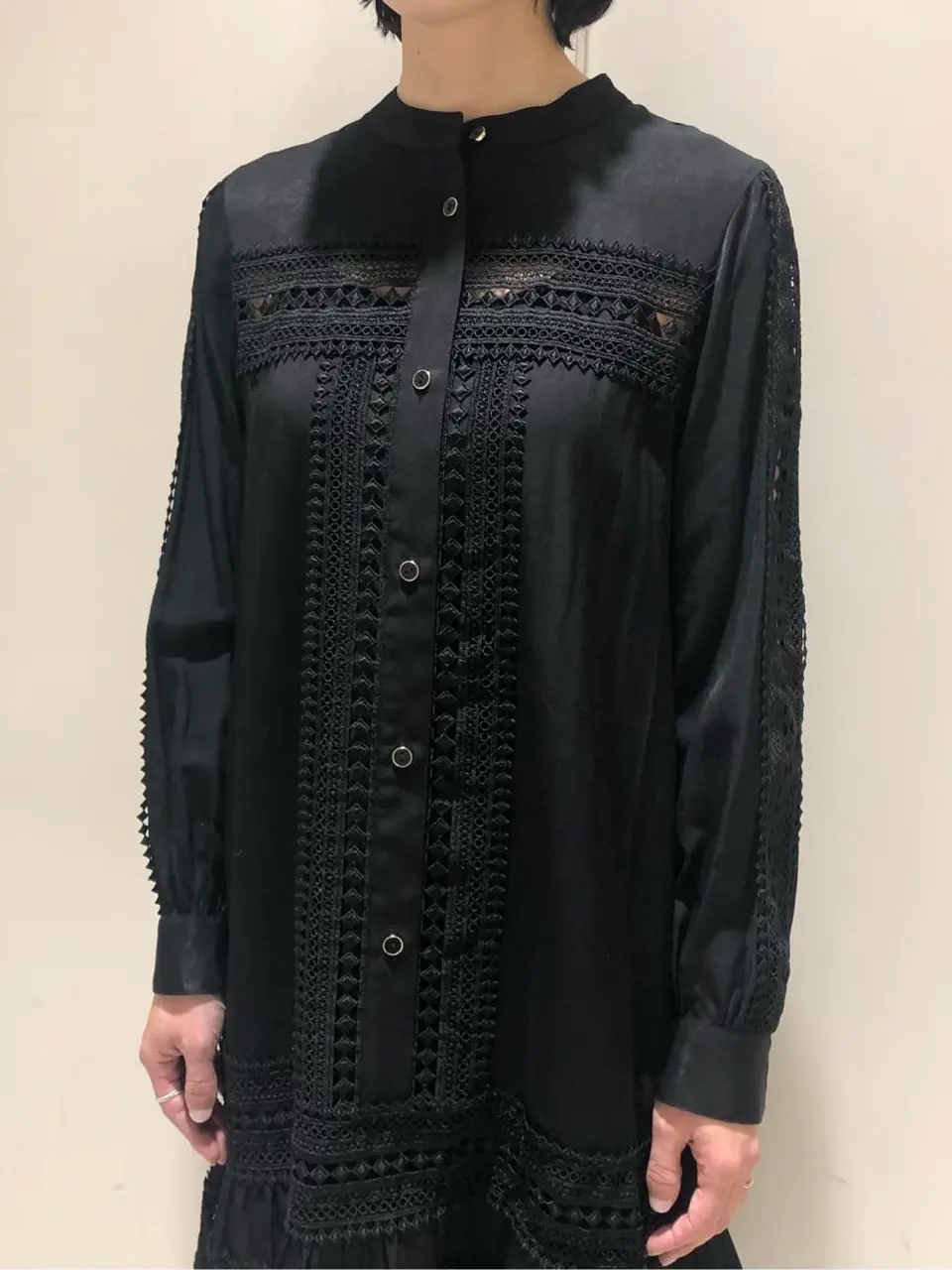 GRACE CONTINENTAL 尾田亜沙美 コーディネート画像