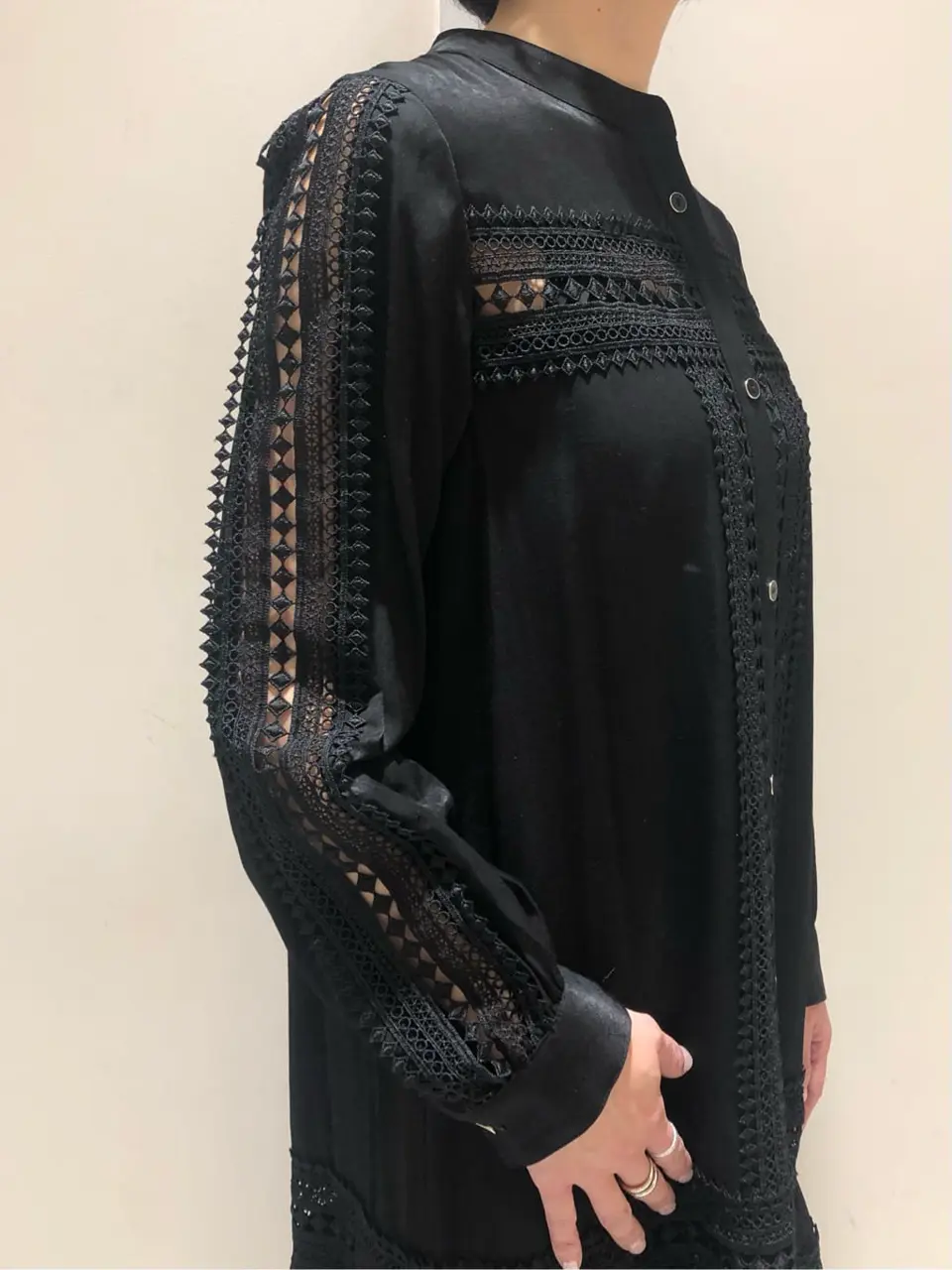 GRACE CONTINENTAL 尾田亜沙美 コーディネート画像