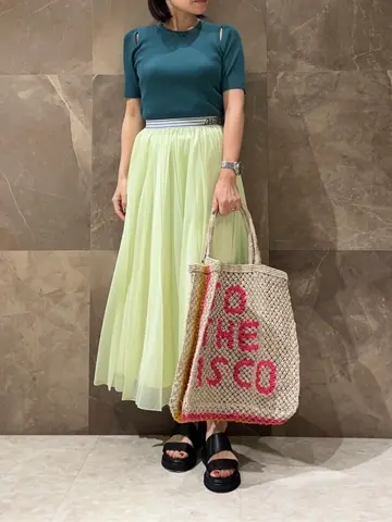 GRACE CONTINENTAL 穐山　香織 コーディネート画像