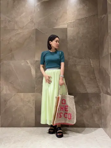 GRACE CONTINENTAL 穐山　香織 コーディネート画像