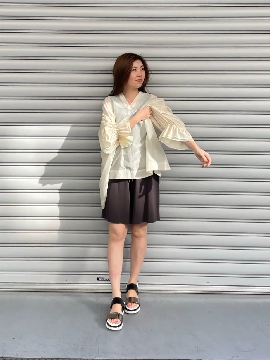 GRACE CONTINENTAL 佐藤　優里香 コーディネート画像