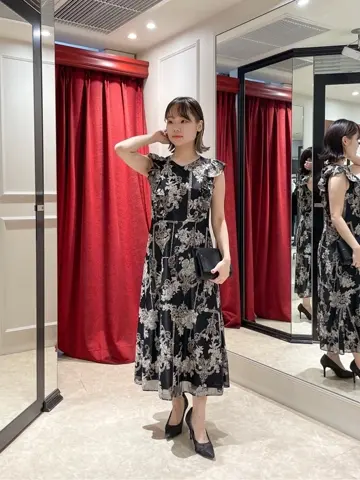 GRACE CONTINENTAL SAYUMI Nagashima コーディネート画像