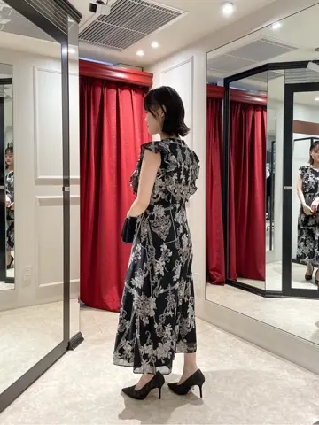 GRACE CONTINENTAL SAYUMI Nagashima コーディネート画像