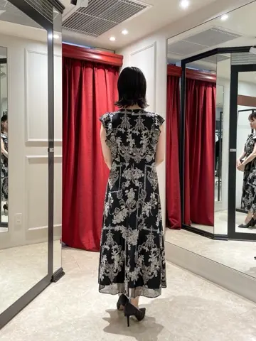 GRACE CONTINENTAL SAYUMI Nagashima コーディネート画像