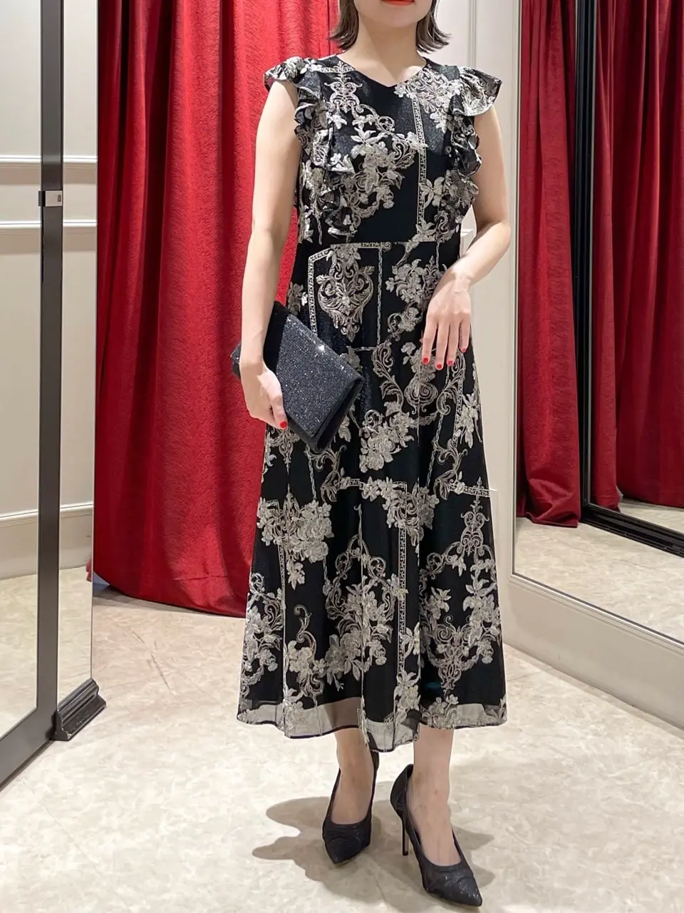 GRACE CONTINENTAL SAYUMI Nagashima コーディネート画像