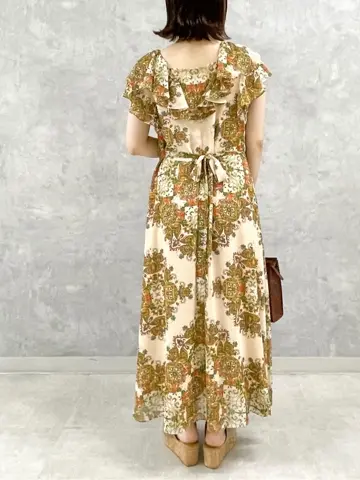 GRACE CONTINENTAL SAYUMI Nagashima コーディネート画像