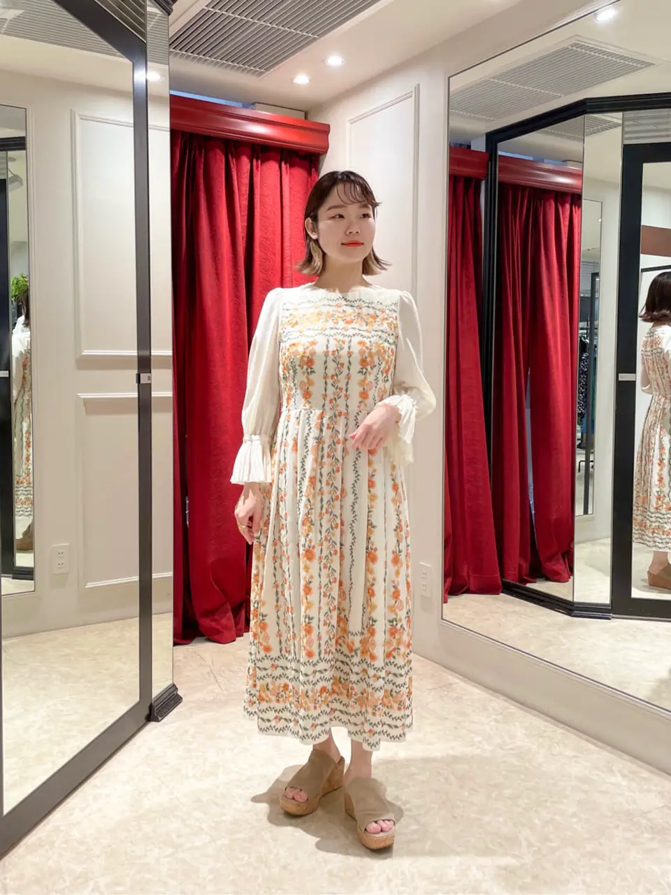 GRACE CONTINENTAL SAYUMI Nagashima コーディネート画像