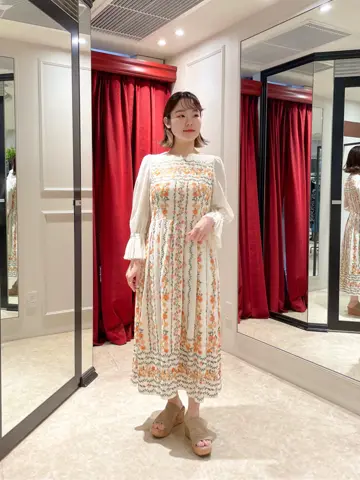 GRACE CONTINENTAL SAYUMI Nagashima コーディネート画像