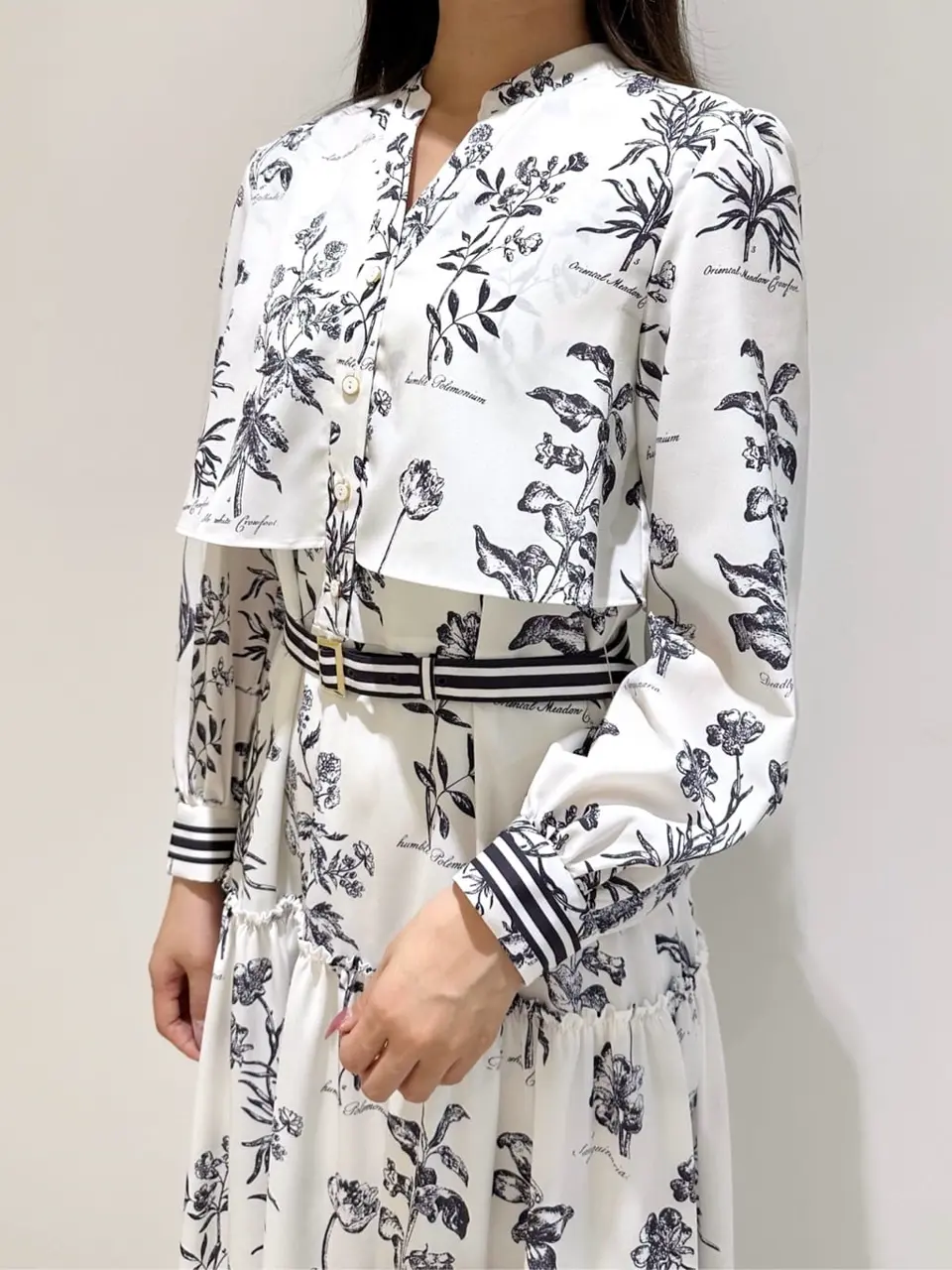 GRACE CONTINENTAL MORITA AI コーディネート画像