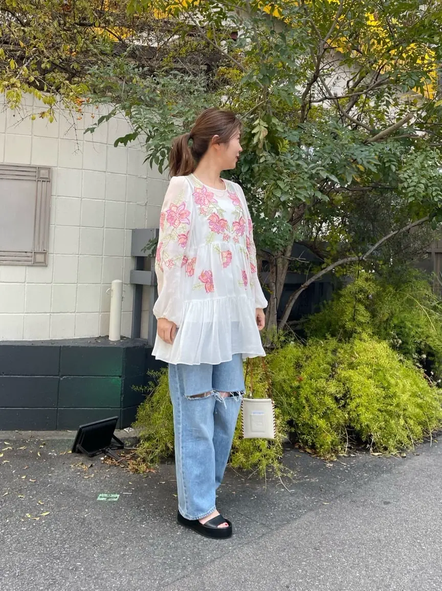 GRACE CONTINENTAL 佐藤　優里香 コーディネート画像