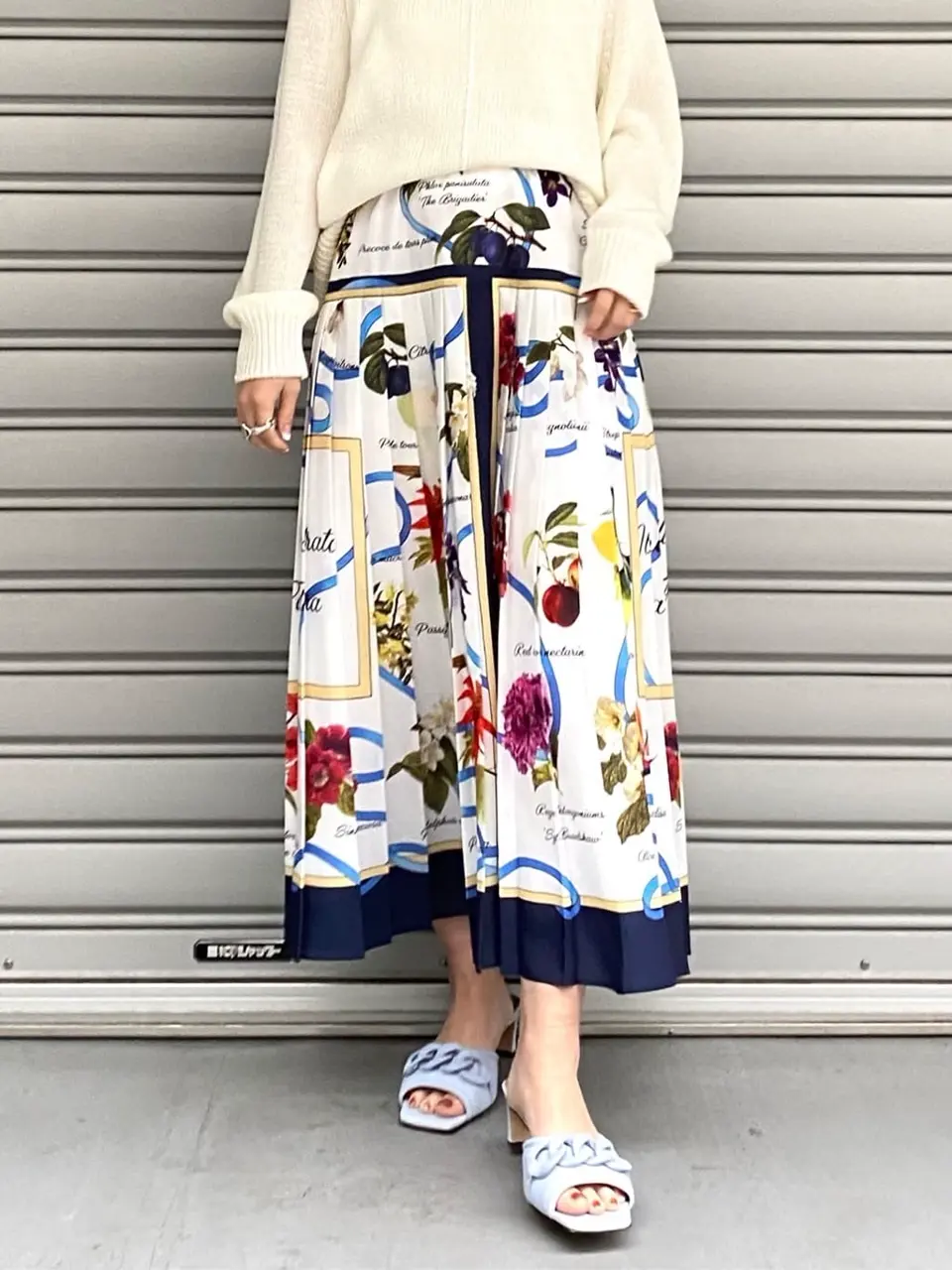 GRACE CONTINENTAL 古川温子 コーディネート画像