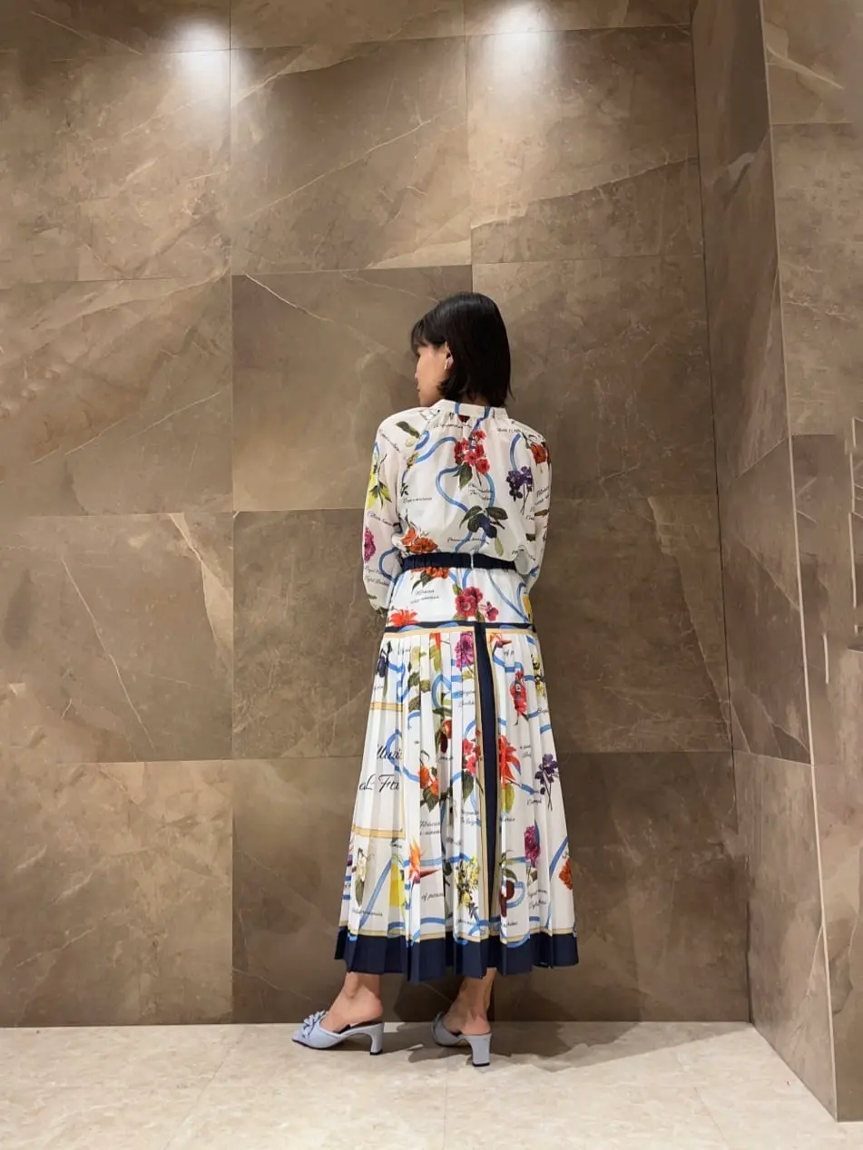 GRACE CONTINENTAL 穐山　香織 コーディネート画像