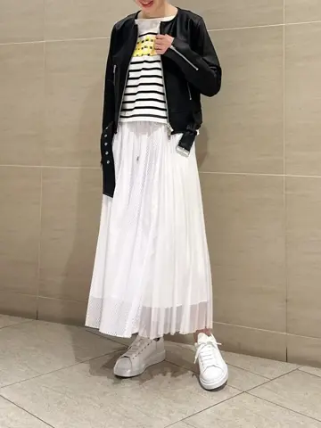 GRACE CONTINENTAL 尾田亜沙美 コーディネート画像