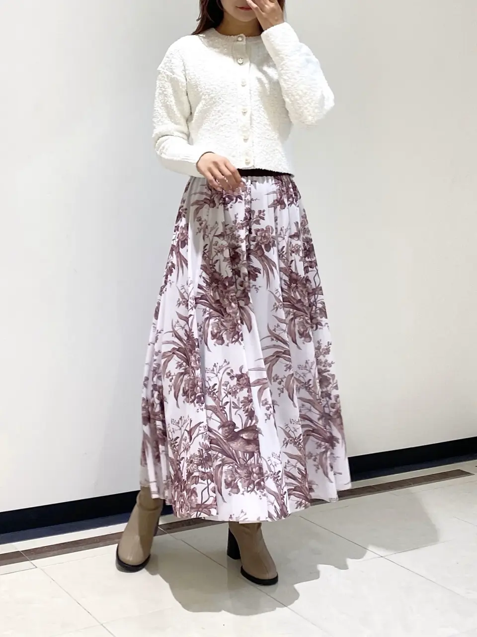 GRACE CONTINENTAL MORITA AI コーディネート画像