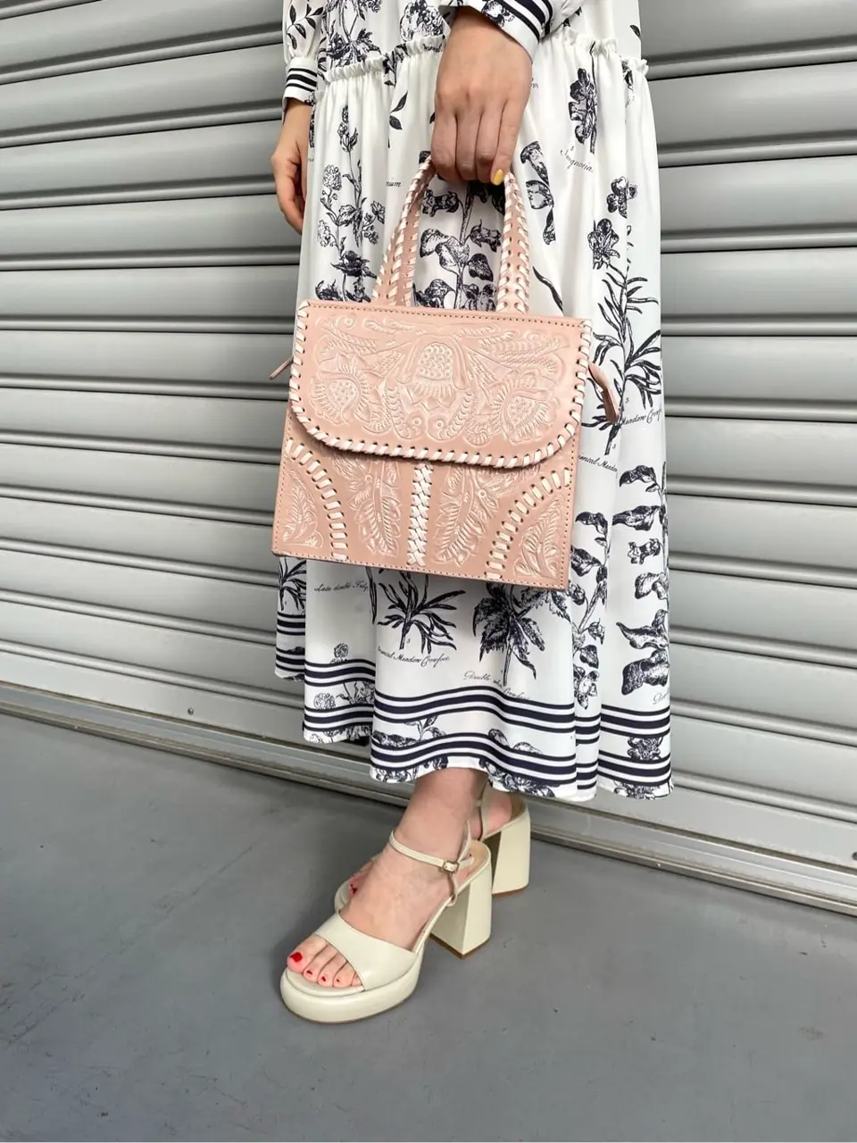 GRACE CONTINENTAL 佐藤　優里香 コーディネート画像