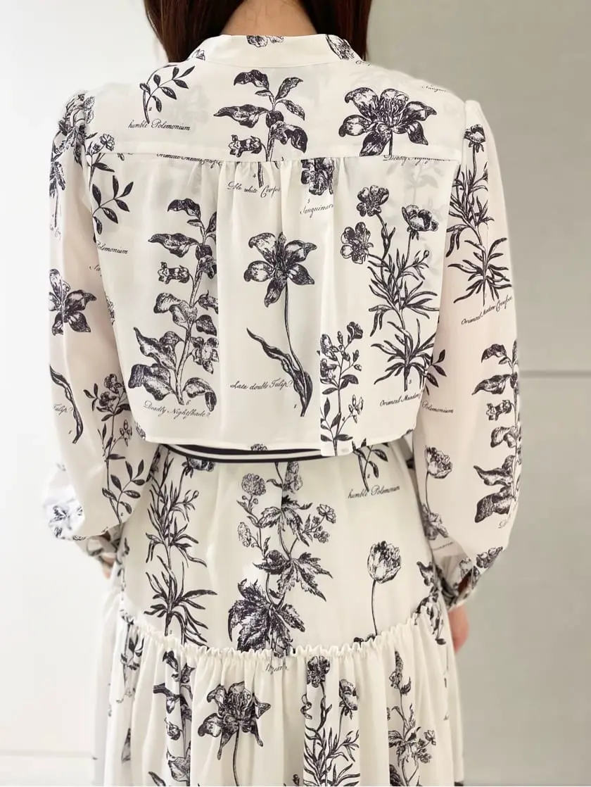 GRACE CONTINENTAL 赤間　 コーディネート画像