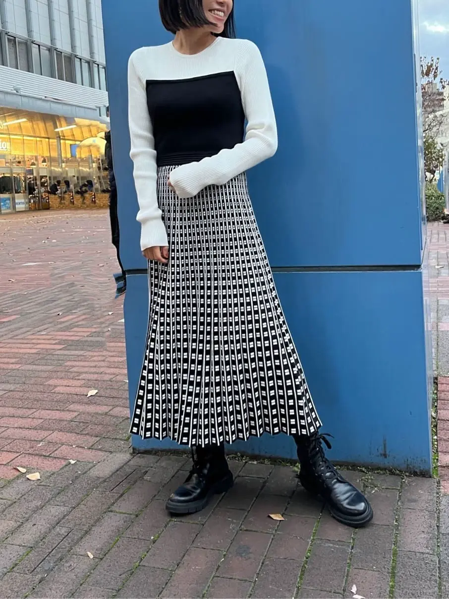 GRACE CONTINENTAL 穐山　香織 コーディネート画像