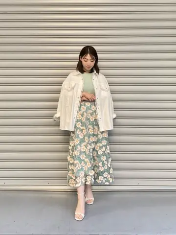 GRACE CONTINENTAL 青木育日 コーディネート画像