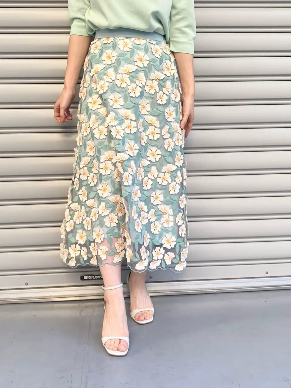 GRACE CONTINENTAL 青木育日 コーディネート画像