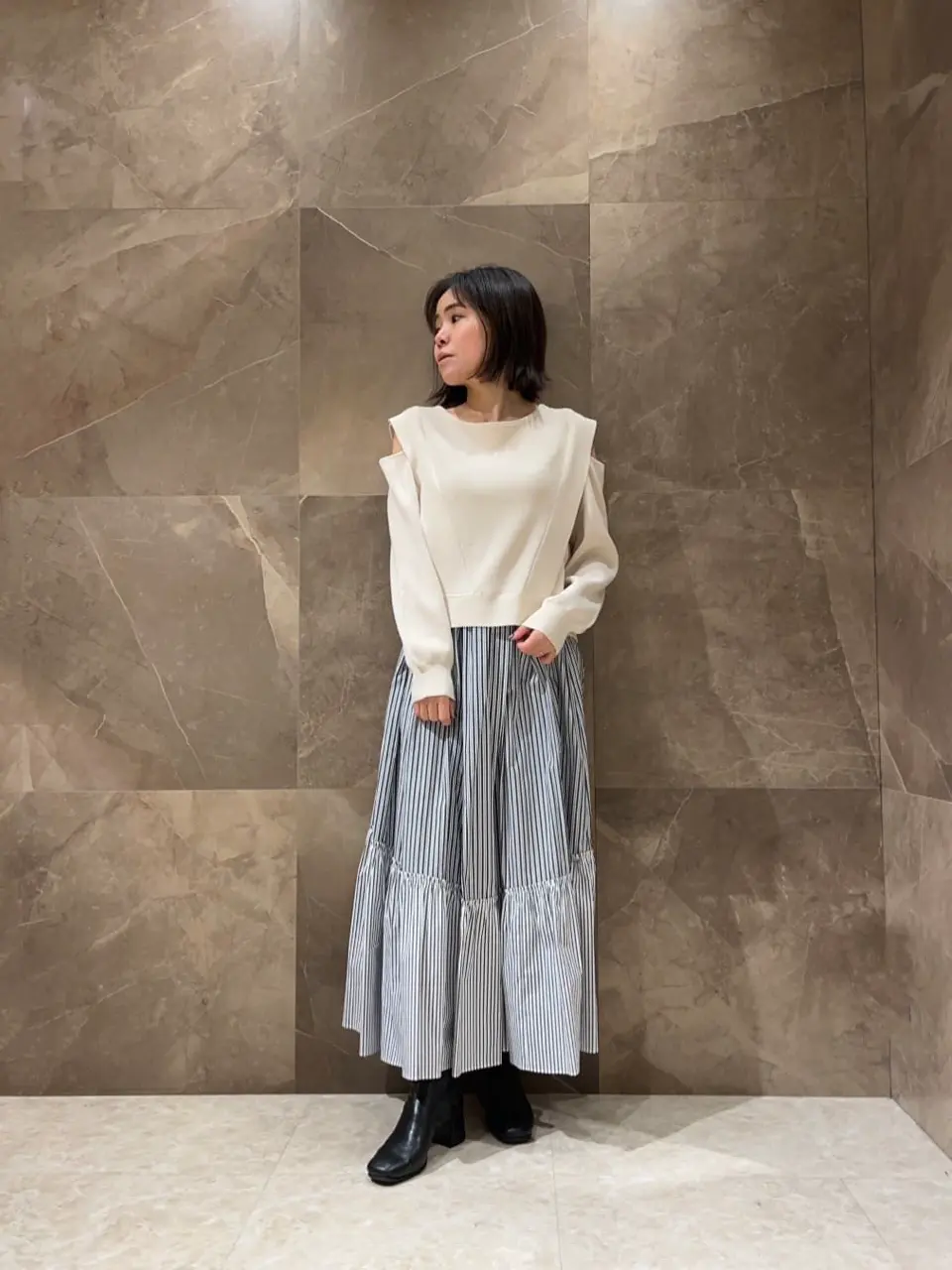 GRACE CONTINENTAL 穐山　香織 コーディネート画像